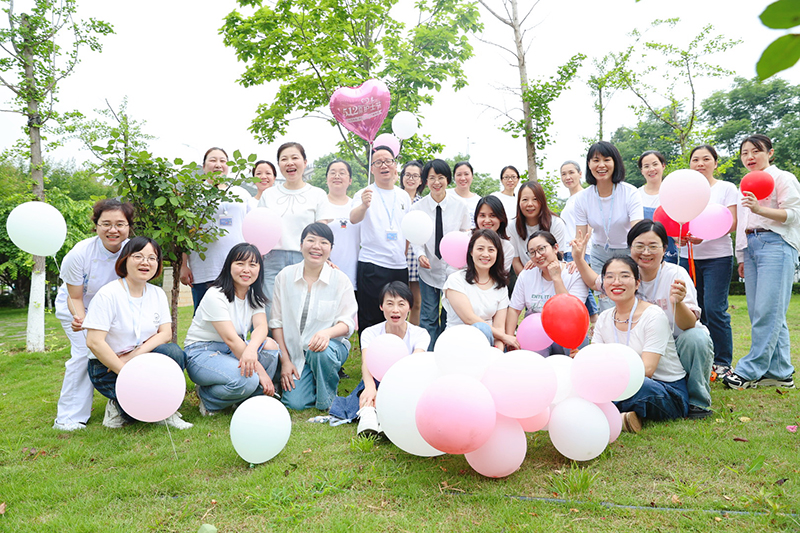 【我们的护士 我们的未来】乐清市二医开展护士节系列活动